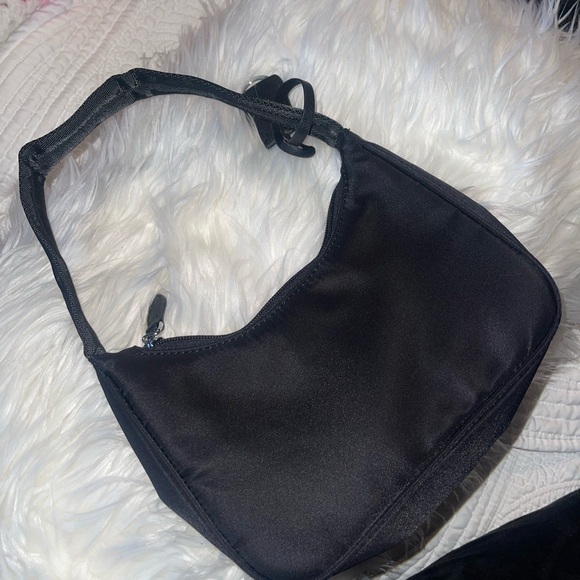 Prada Re-Edition 2000 - Picture 4 of 4